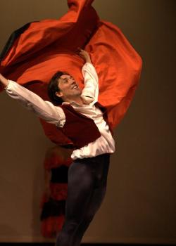 183002_195341440495385_6554519_n